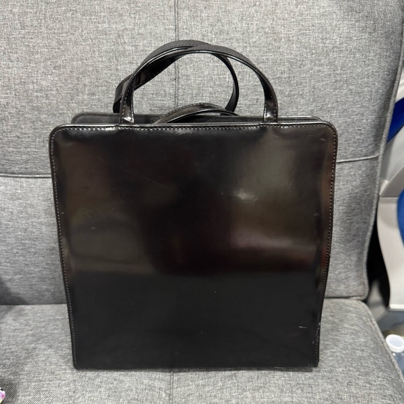 Black Purse - Picture 4 of 9